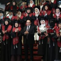 لأول مرة في تاريخ طب الأزهر .. حفل تخرج للطلاب الوافدين بواقع 70 طبيباً من 15 دولة.