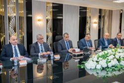 وزيرا "الإنتاج الحربي" و"قطاع الأعمال العام" يبحثان تعزيز التعاون المشترك. 