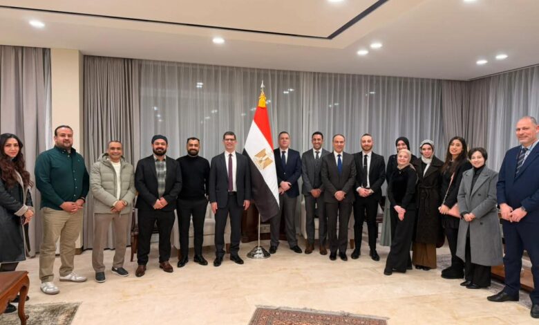 لقاء السفير المصري في سول مع أعضاء الجالية المصرية في كوريا الجنوبية.