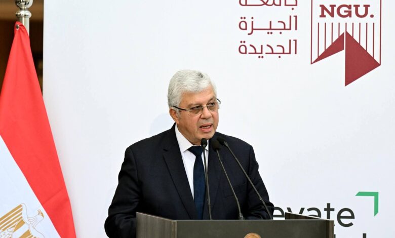 خلال فعاليات افتتاح المستشفى الجامعي التابع لجامعة الجيزة الجديدة بحضور رئيس الوزراء