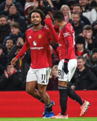 مانشستر يونايتد يخرج بتعادل مخيب امام متذيل الترتيب بالدوري الإنجليزي لكرة القدم