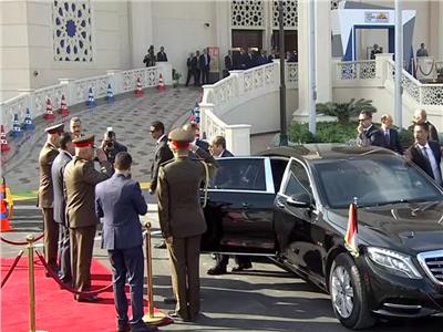الرئيس السيسي يصل المعرض الدولي للصناعات الدفاعية «إيديكس 2025»