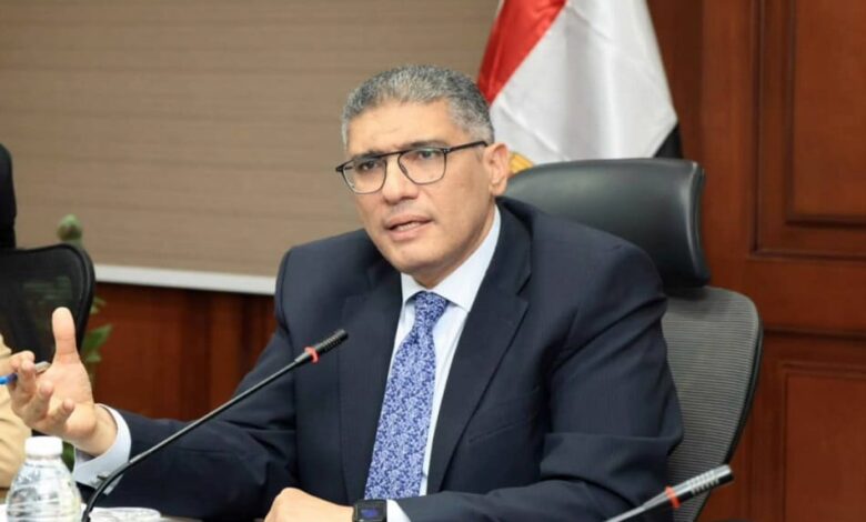 محافظ الجيزة يطلق مسابقة لاختيار أفضل الأحياء والمراكز والمدن والوحدات القروية.