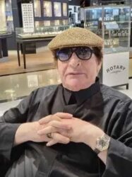 عاجل : الفنان محيي إسماعيل يُنقل إلى المستشفى بعد جلطة دماغية.