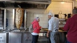 حملات تفتيش بالمحافظات لضبط سوق العمل وتطبيق قانون العمل الجديد