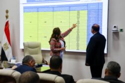 وزيرة التنمية المحلية تتابع إزالة التعديات على أراضي الدولة