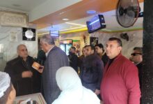 حمله رقابيه تموينيه مكبرة بمدينة بنها وتحرير ٨ محاضر لعدم الاعلان عن الاسعار.