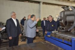 وزير الإنتاج الحربي يتفقد مصنع 100 الحربي ويؤكد دوره في تعزيز الأمن القومي ودعم الاقتصاد