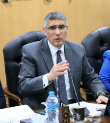 محافظ الجيزة: رفع كفاءة محيط الكنائس والطرق المؤدية وتكثيف الخدمات خلال احتفالات عيد الميلاد المجيد.