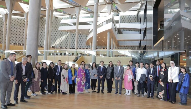 مكتبة الإسكندرية والكشف عن اكبر لوحه مرسومه في العالم