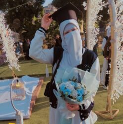 جريدة المساء العربي.. تهنئ الأستاذ أحمد عبدالباري السني بتخرج كريمته الدكتورة سما