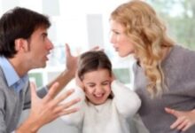 أخطاء الآباء يتوارثها الأبناء بل تعد إرثٌ ثقيل تتوارثه البنات قبل الأبناء. 