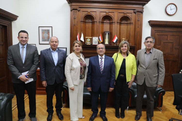 القابضة لمياه الشرب تبحث مع الروتاري توصيل الوصلات المنزلية