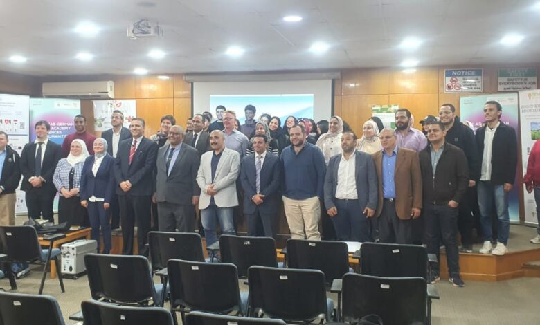 اختتام ورشة عمل الزراعة المستدامة في العصر الرقمي بالأكاديمية العربية