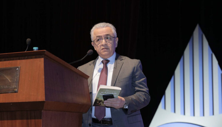 الدكتور أحمد زايد يسلّم جوائز مكتبة الإسكندرية للمبدعين الشباب لعام 2025