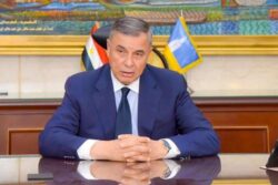 محافظ الإسكندرية يوجه برفع درجة الاستعداد لإحتفالات عيد الميلاد المجيد. 