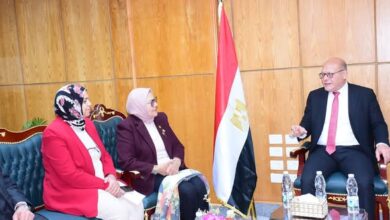 رئيس جامعة سوهاج يستقبل لجنة قطاع التمريض بالاعلي للجامعات