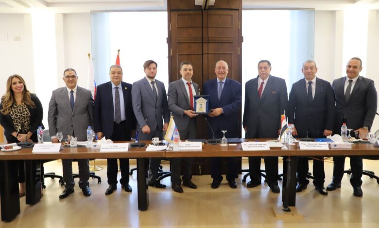 غرفة الإسكندرية تستقبل وفد غرفة كراسنودار الروسية لبحث التعاون المشترك