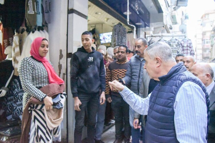 محافظ الإسكندرية  جولة ميدانية مكبرة بمنطقة باكوس وشارع سينما ليلى بحي شرق