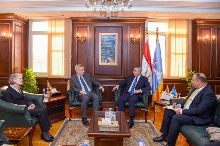محافظ الإسكندرية يستقبل سفير ألمانيا لبحث سبل تعزيز التعاون المشترك