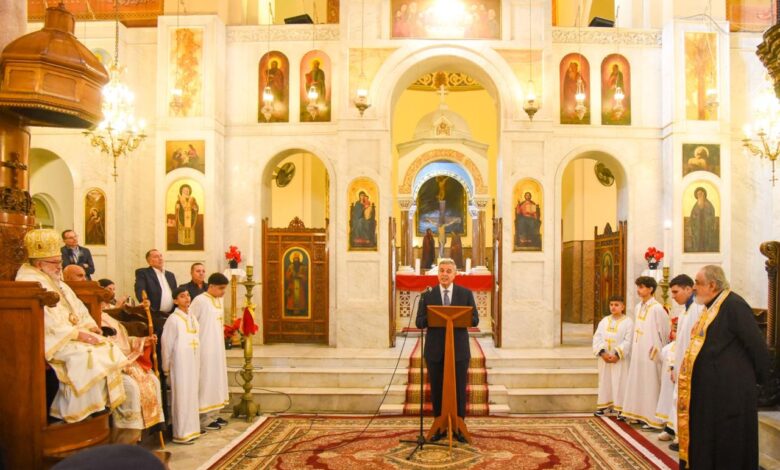 محافظ الإسكندرية يشارك الإخوة الأقباط الكاثوليك احتفالات عيد الميلاد المجيد