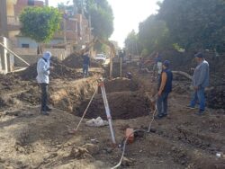 محافظ سوهاج يتابع تنفيذ عدد من المشروعات الخدمية والتنموية بمركز جهينة