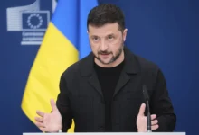 الأوكراني يتوجه للقاء ترامب في دافوس