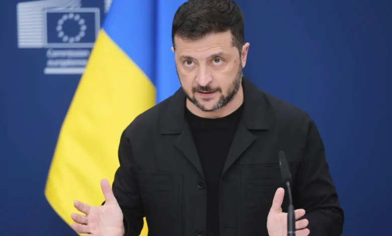 الأوكراني يتوجه للقاء ترامب في دافوس