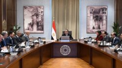 مدبولي: توجيهات من الرئيس السيسي بسرعة استلام وتشغيل مشروعات حياة كريمة لخدمة أهالي القرى