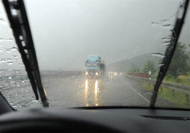 مركز المناخ يحذر: ذروة المنخفض القطبي تضرب البلاد برياح شديدة وأمطار غزيرة وتوصيات زراعية للمزارعين