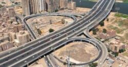 اجتماع محافظ الجيزة لبحث تنفيذ تطوير طريق المنيب العياط وتسهيل الحركة المرورية