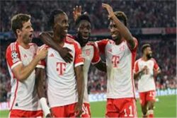 هامبورغ ينتزع نقطة ثمينة من بايرن ميونخ في مواجهة قوية بالبوندسليغا