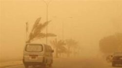 الأرصاد: العاصفة الترابية تبدأ في الانحسار اليوم وتنتهي صباح الأربعاء