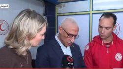 وزيرة خارجية أيرلندا تتفقد مراكز المساعدات اللوجستية التابعة للهلال الأحمر المصري بالعريش