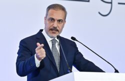 تركيا تحذر واشنطن: إشعال حرب جديدة ضد إيران سيكون "قراراً خاطئاً"