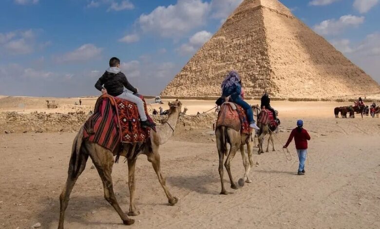 السفارة الروسية بالقاهرة تكشف تفاصيل اختفاء 3 سياح روس في مصر.