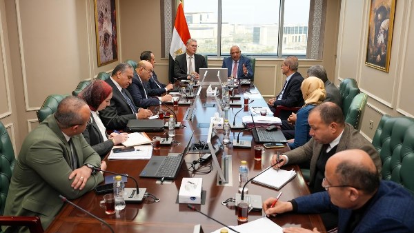 وزير البترول: سيناريوهات استباقية لتوفير احتياجات محطات توليد الكهرباء