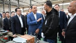 مدبولي يفتتح مصنع السخانات بالسخنة ويؤكد دعم الصناعة المحلية