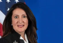 السفيرة الأمريكية بالقاهرة: وداعاً يا "أم الدنيا"