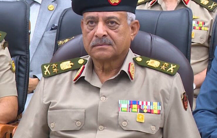 القوات المسلحة تهنئ وزير الداخلية ورجال الشرطة بمناسبة الإحتفال بذكرى عيد الشرطة