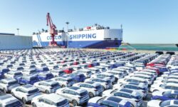 قيود صينية محتملة على تصدير السيارات قد ترفع الأسعار في مصر المرحله القادمه.