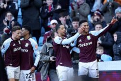 أستون فيلا يفوز علي نوتنغهام في الدوري الإنجليزي لكرة القدم