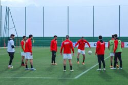 منتخب مصر يختتم استعداداته لمواجهة بنين في الكان.. هذا موقف الثنائي المصاب