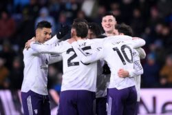 مانشستر يونايتد يتعادل خارج قواعده امام بيرنلي في الدوري الإنجليزي