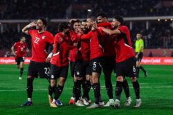 منتخب مصر بالزي التقليدي أمام السنغال في نصف نهائي أمم إفريقيا