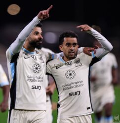 تشكيل الاتحاد الرسمي أمام ضمك في دوري روشن السعودي