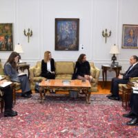 وزير الخارجية يستقبل وزيرة المشروعات الصغيرة والتنمية الدولية والشئون متعددة الثقافات الاسترالية.