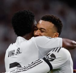 ريال مدريد يسحق موناكو بسداسية في ليلة هجومية رائعة بدوري أبطال أوروبا