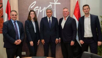 وزير السياحة والآثار يواصل لقاءاته المهنية بالاجتماع مع مسئولي شركة Edelweiss Airlines.