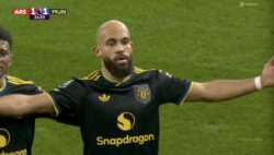 أرسنال ومانشستر يونايتد يحسمان الشوط الأول بالتعادل في الجولة 23